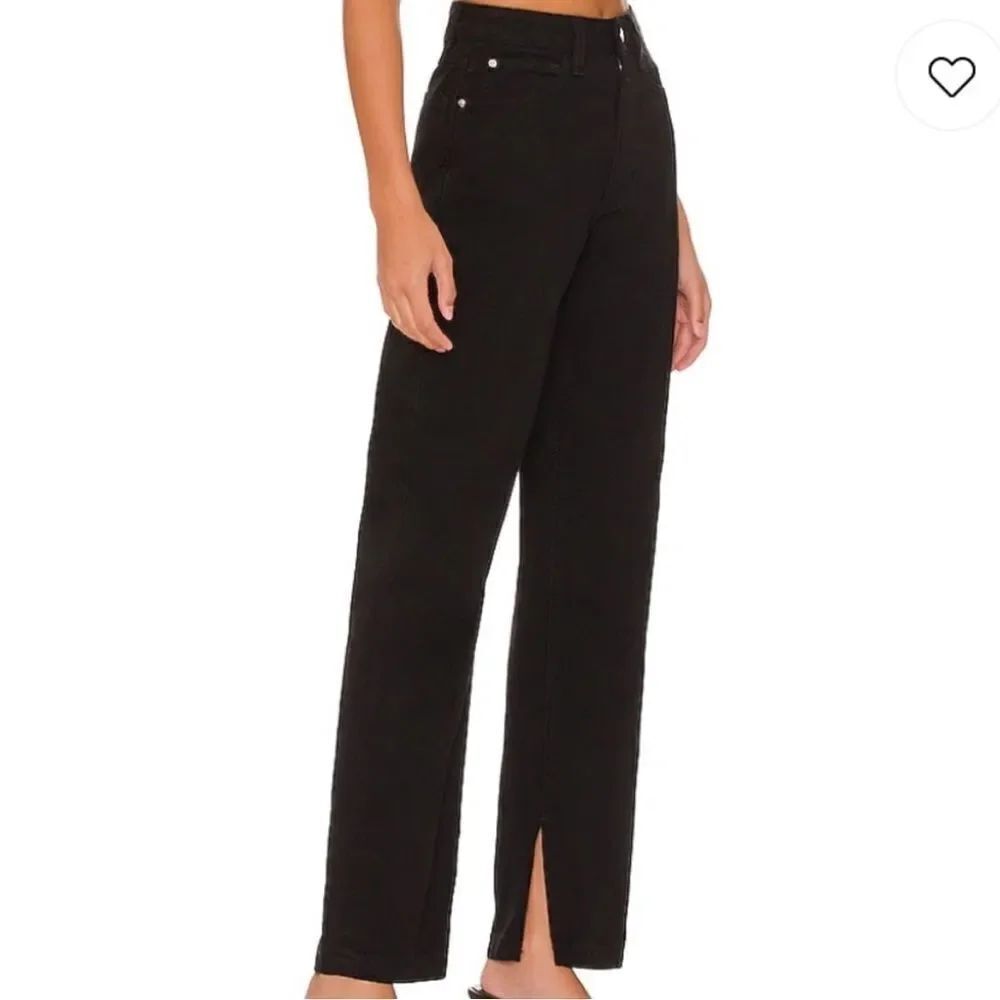 NWT WEWOREWHAT MOM SLIT JEANS